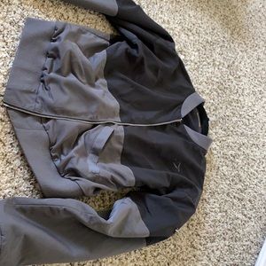 GymsharkxNikkiBlackKetter grey and black jacket